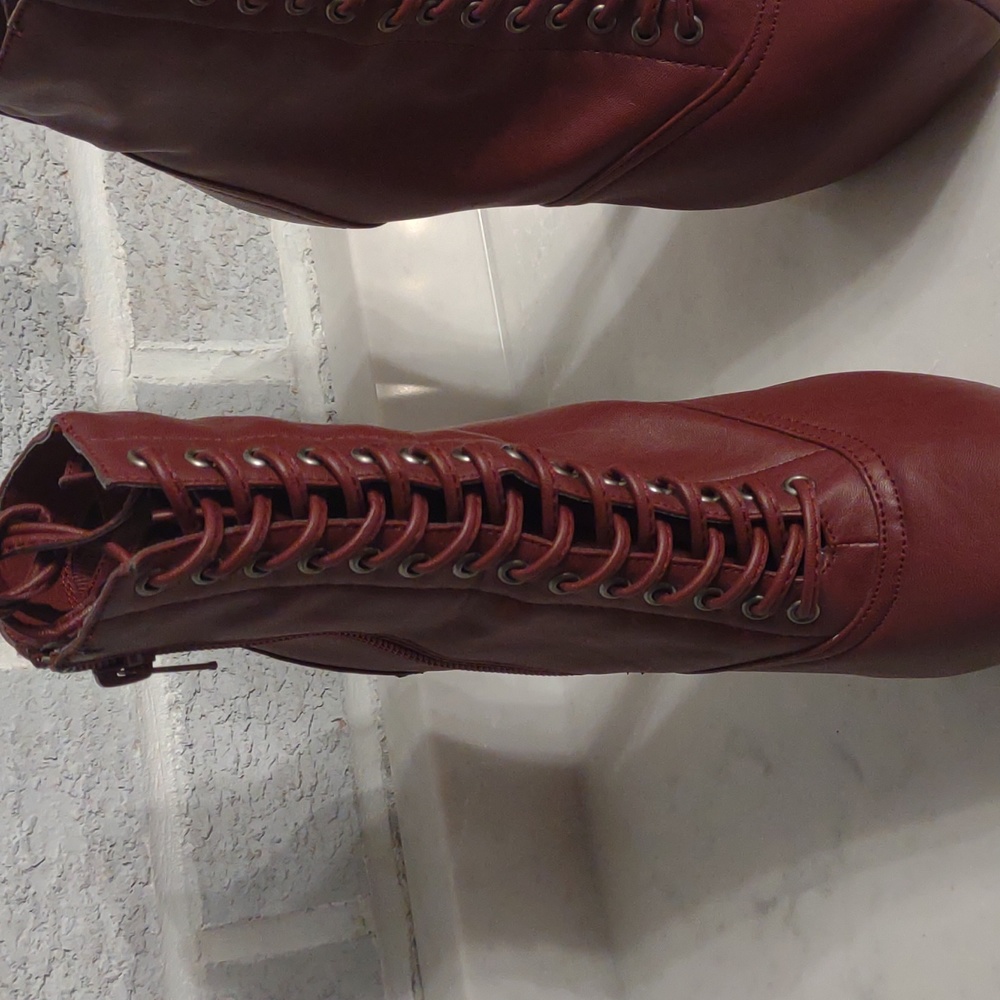 Bakers Women's Squared Burgundy Lace Up Platform Stiletto Pumps Heels Size 7 - Picture 16 of 16